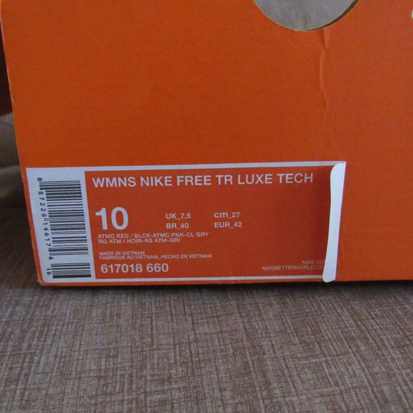 Nike Free TR Luxe Tech Size 10 - Picture 2 of 16
